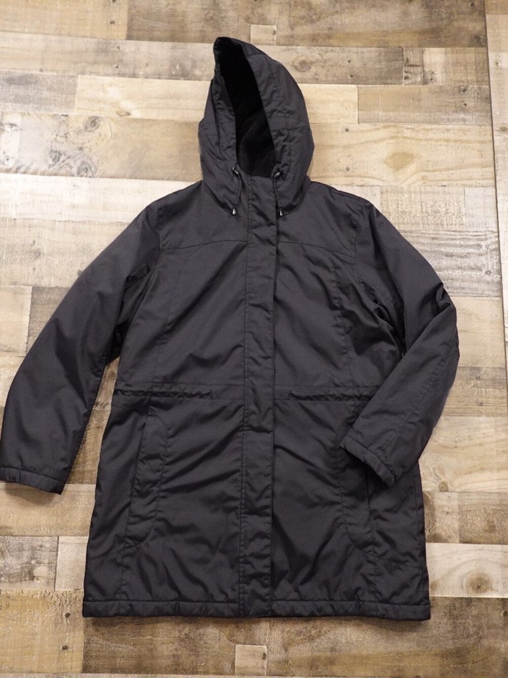 L.L.Bean Hooded Winter Parka Women’s Large Black Fleece Lined Coat